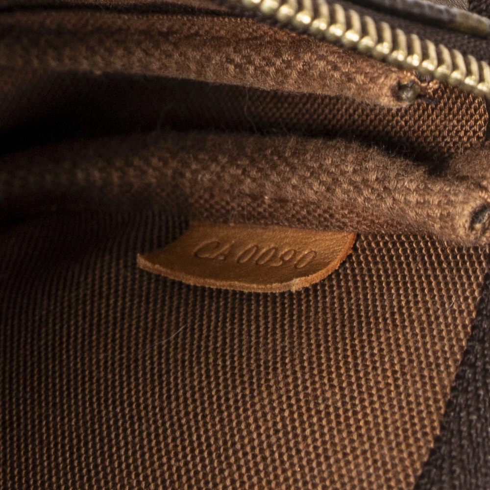 Louis Vuitton Pochette Accessoires - Picture 10 of 10